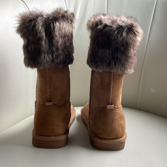 Girls sz13 Joe Fresh Faux fur boots NWOT medium brown - Picture 4 of 7